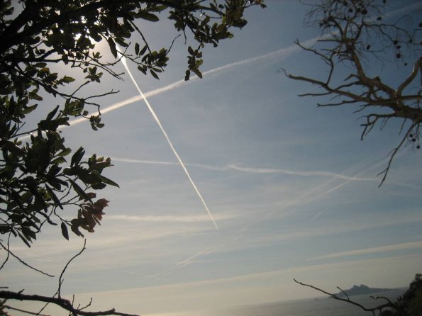 Les avions dans le ciel